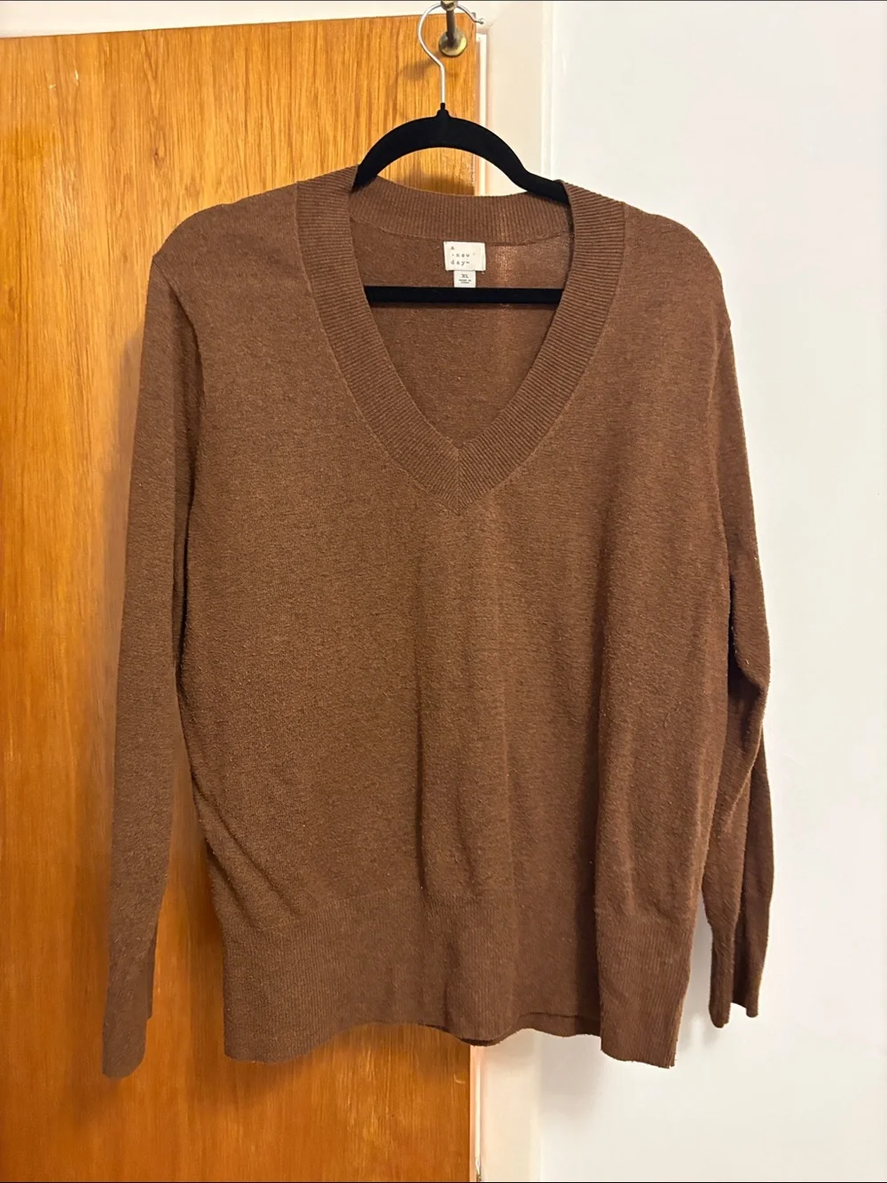 a new day Women's V-Neck Sweater in Brown